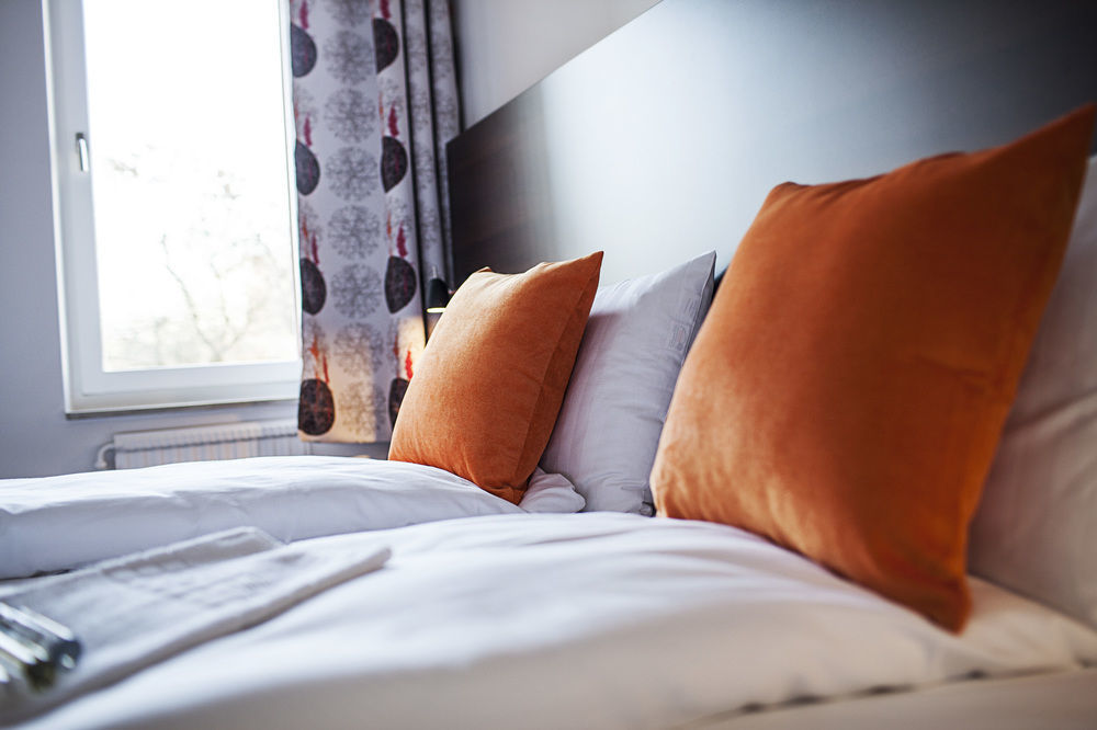 Best Western Hotel Солна Екстериор снимка